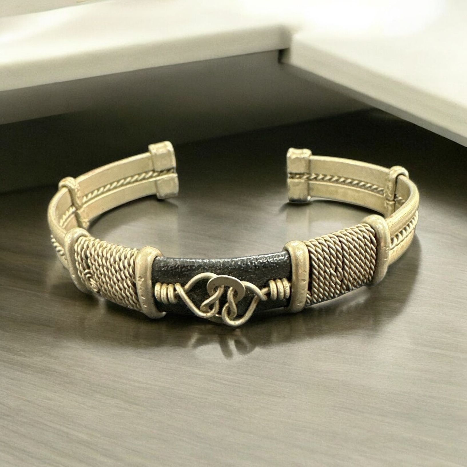 Vintage Matte Silver Tone Cuff Bracelet Intertwined Metal Leather Detail