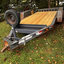 Tráiler For 10k Pounds 2015