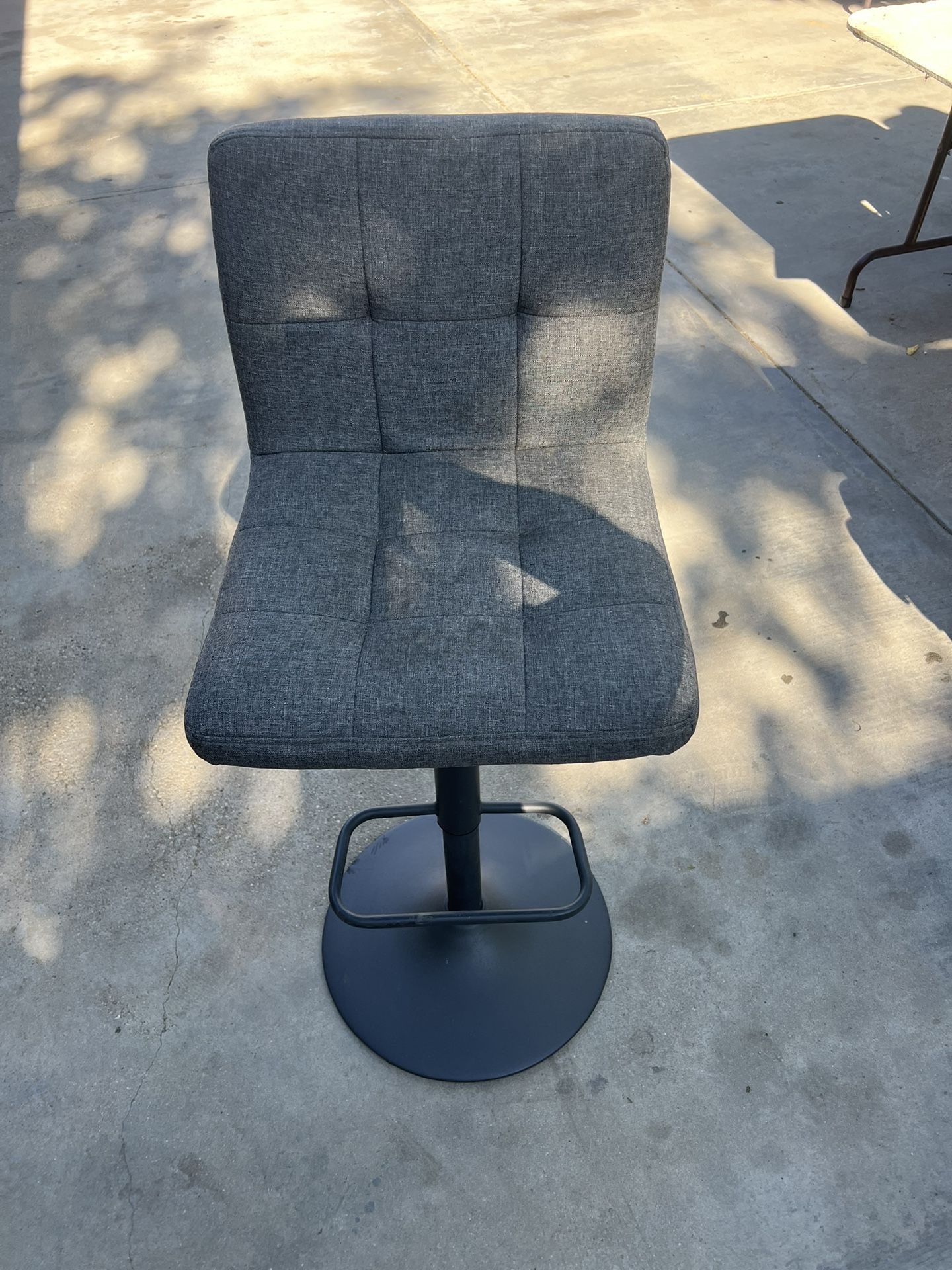 Stool (Swivel Chair)
