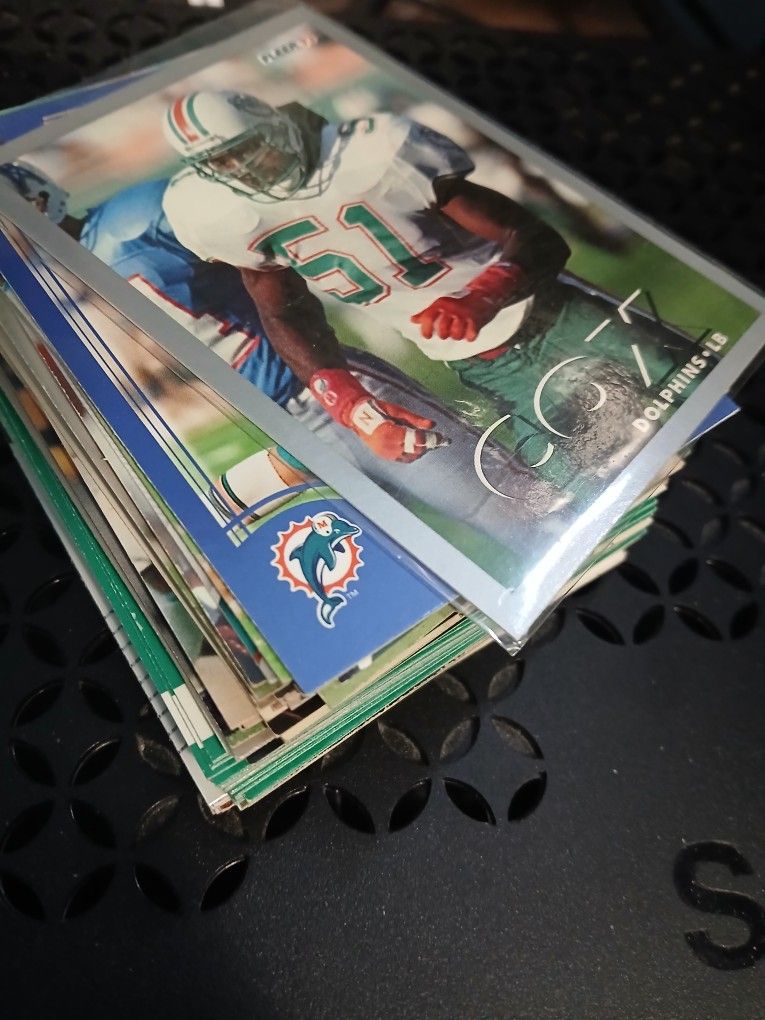 55 Miami Dolphins Cards