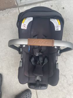 NUNA car seat and base