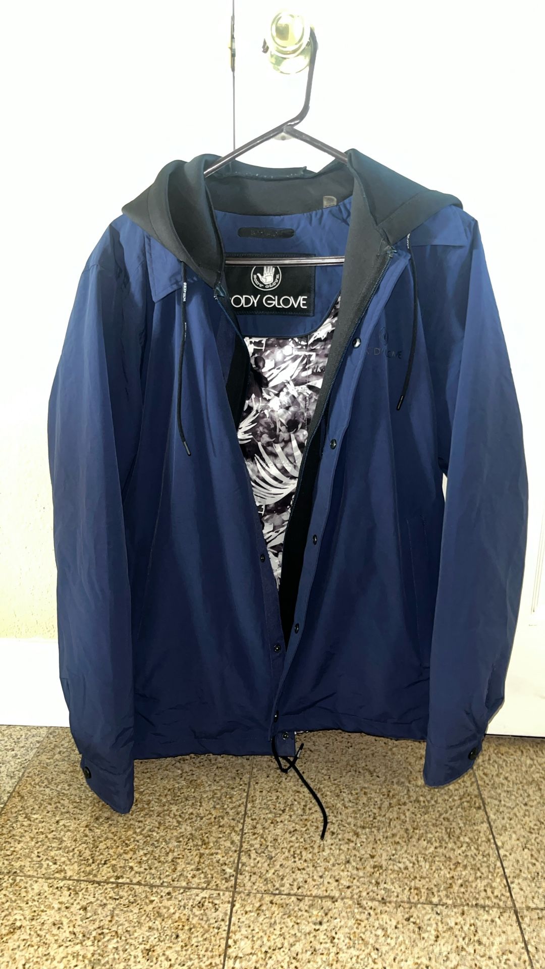 Men’s Body Glove Jacket Size Medium