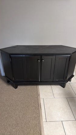 TV stand / cabinet / corner / buffet