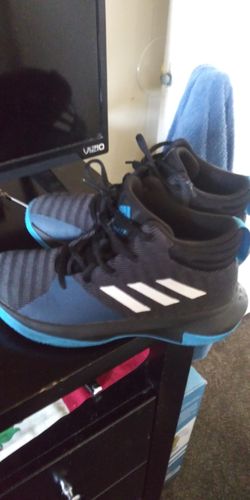 Adidas for boys size 4 asking $35