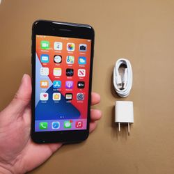 iPhone 8 Plus - UNLOCKED - Like New 