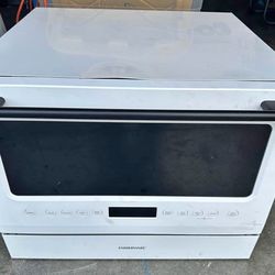 Portable/countertop dishwasher