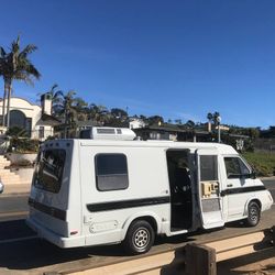 1989 Winnebago Lesharo