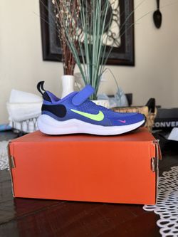Nike Girl Shoes