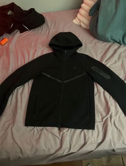 Nike tech