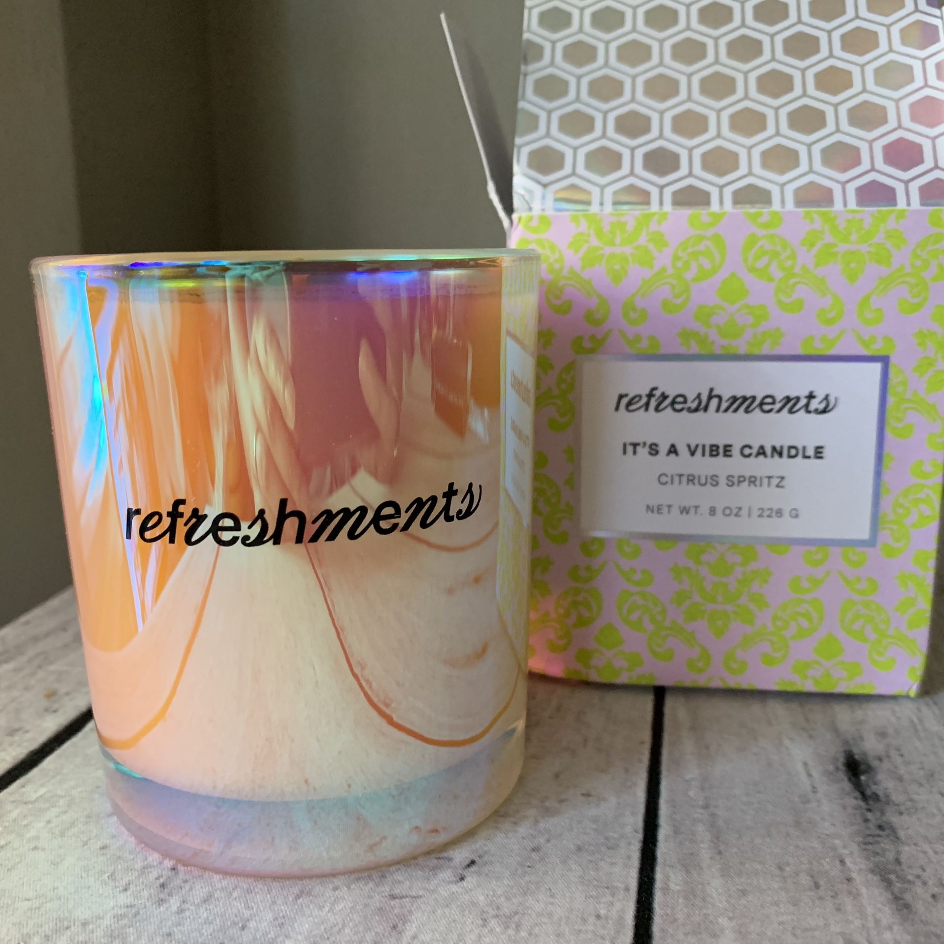 New Refreshments It’s A vibe Candle (8 oz) CITRUS SPRITZ 50+ Hours Burn.