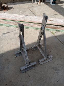 Ladder jacks