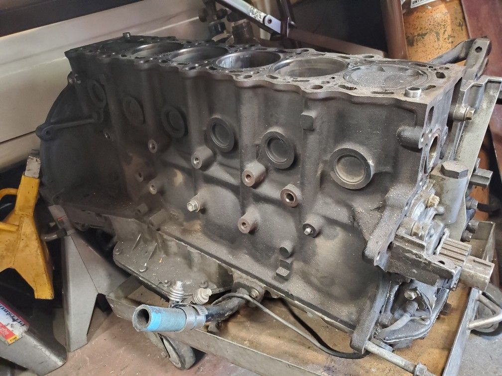 2jz-gte short block. Rear sump oil pan. Completely assembled. Has bad ...