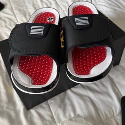 Retro Jordan Slides 