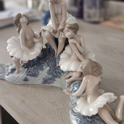 Vintage NAO by Lladró Sea Nymphs Porcelain Figurine Large Wave Sculpture 1985