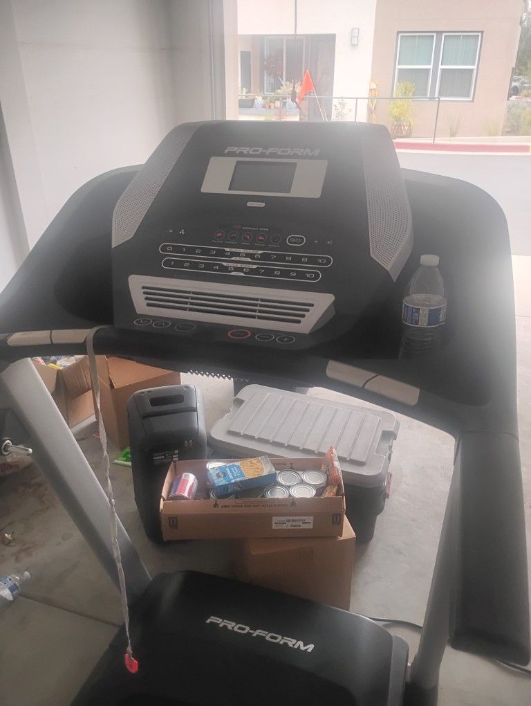 Treadmill 