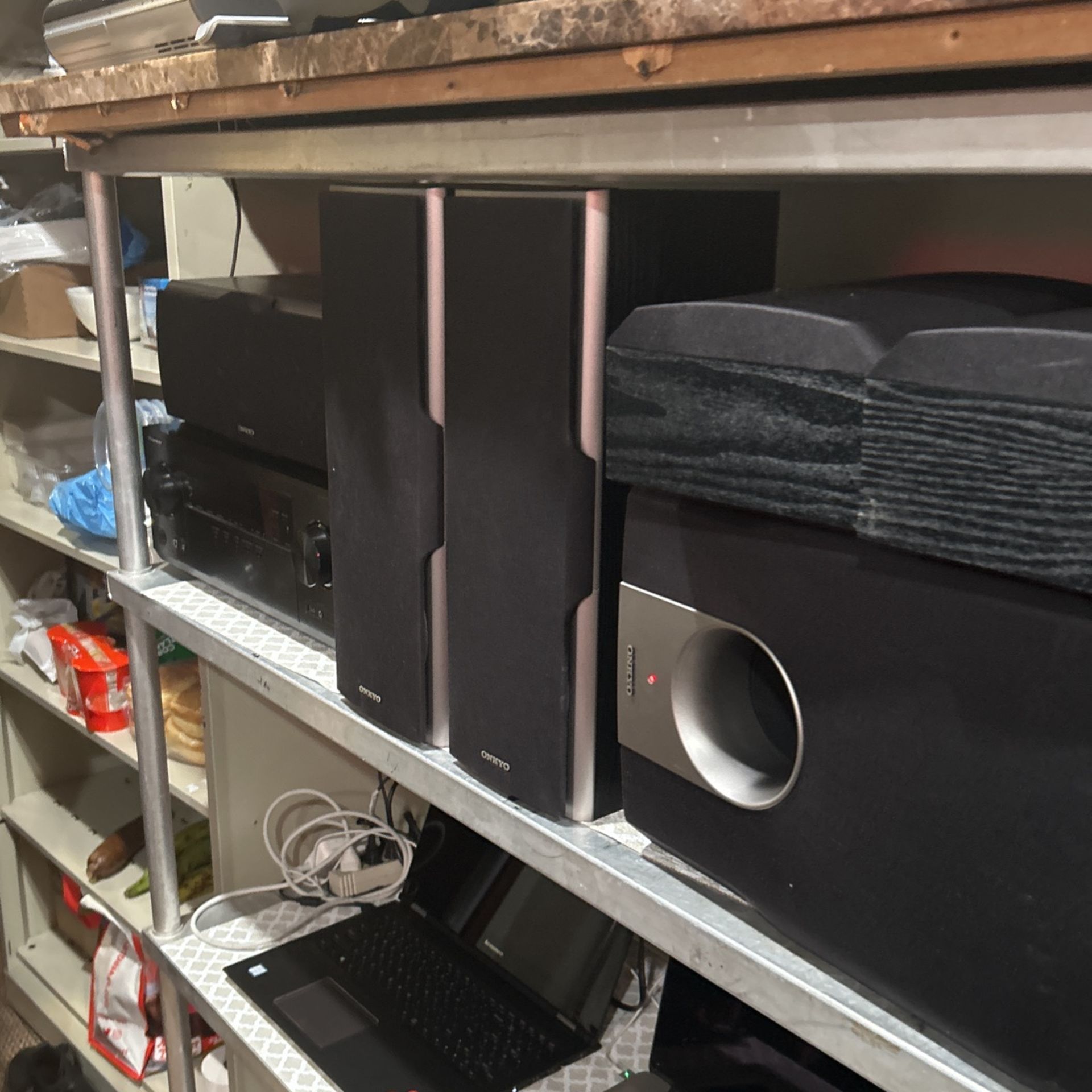 pionner reciver with sprakers onkio bluetooth
