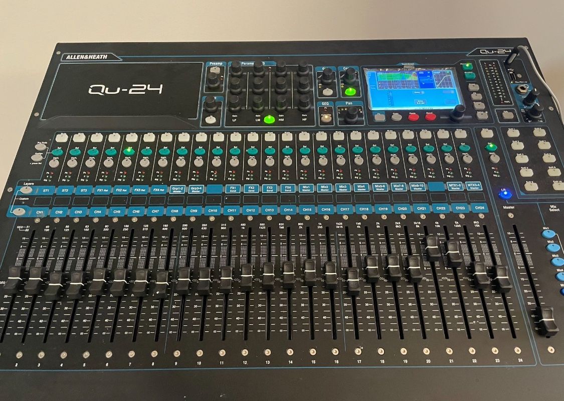Allen And Heath Qu24 