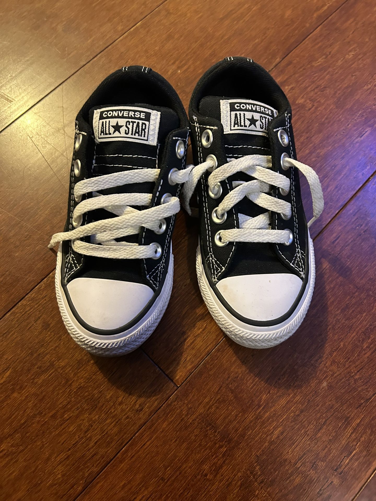 Boys Shoes Size 11