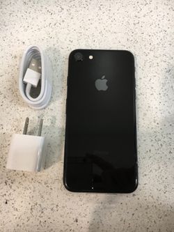 iPhone 7 128GB Unlocked-Jet Black