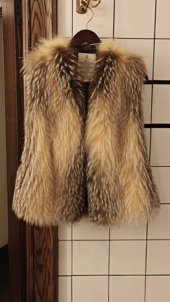 Brand New Brunello Cucinelli Fox Fur Best Retail $14,495