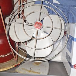 Antique General Electric GE Fan 1960s