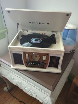 Record player, CD Player , cassette player