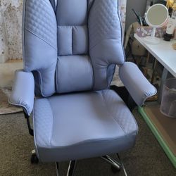 BRAND NEW Ergonomic Reclining Execcutive Office Chair 