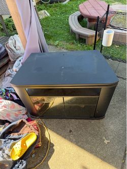 Tv stand