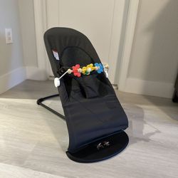 BabyBjörn Bouncer Bliss with Flying Friends Toy & Travel Bag