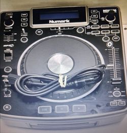 TWO NUMARK NDX-800 MEDIA PLAYER