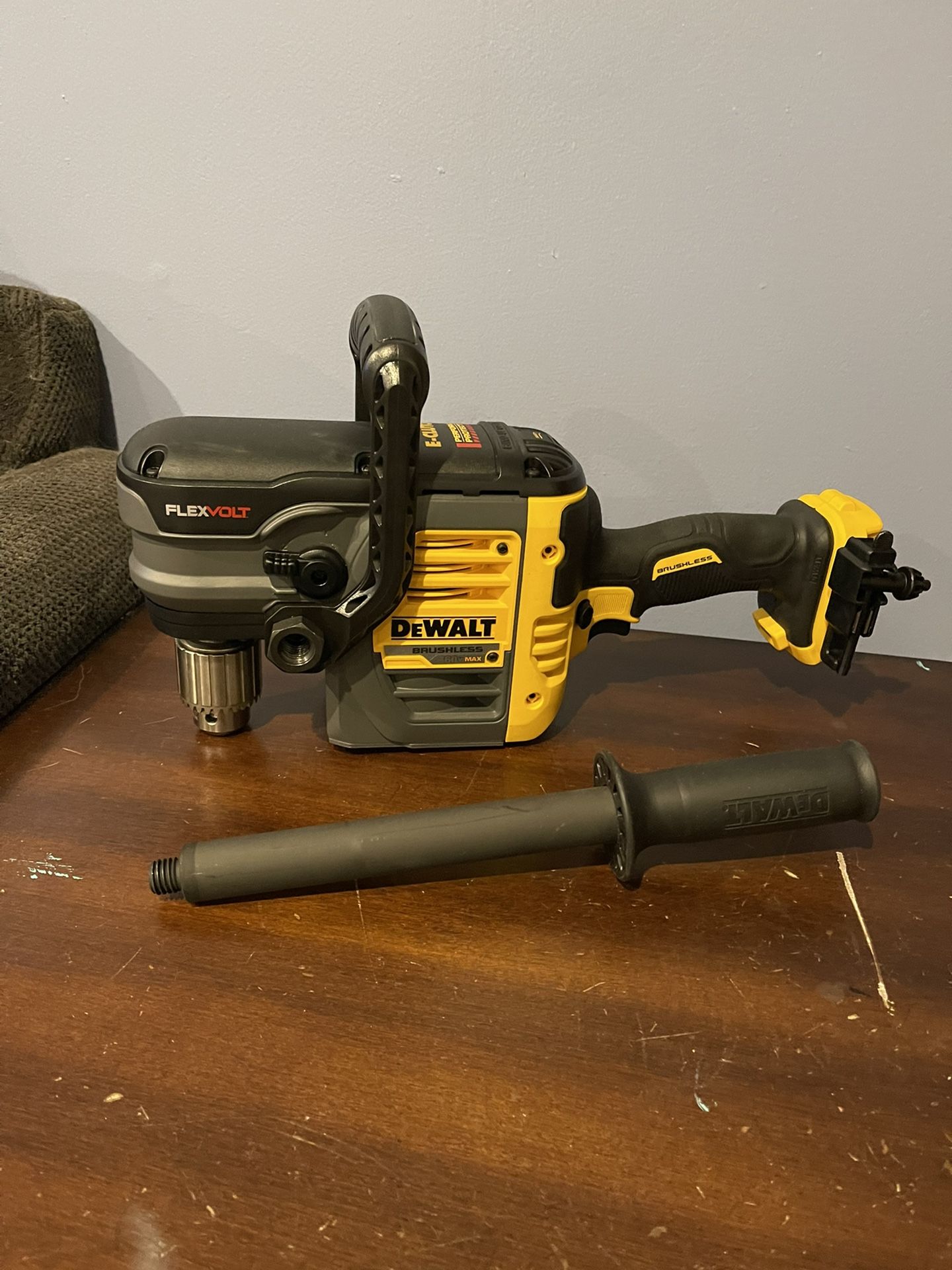 1/2 (13mm) VSR STUD AND JOIST DRILL WITH E-CLUTCH 🔥 FlexVolt 60v  1/2 (13mm) VSR STUD AND JOIST DRILL WITH E-CLUTCH 🔥 FlexVolt 60v. $250🔥 Tool Only 🔥 Pick Up In Van Nuys  