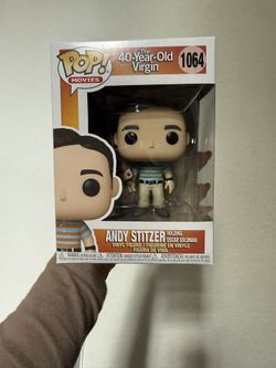 Andy Stitzer Holding Oscar Goldman 1064 Funko Pop 