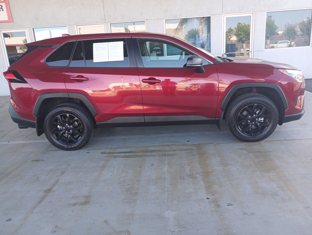 2024 Toyota RAV4 Le SUV I-4 Cyl