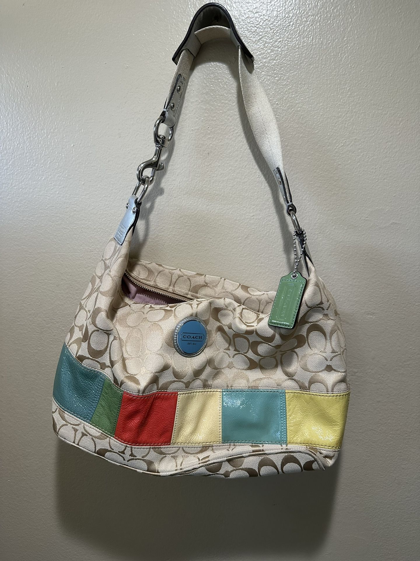 Coach Signature F17426 Khaki Multi Logo Canvas Patent Shoulder Handbag Purse