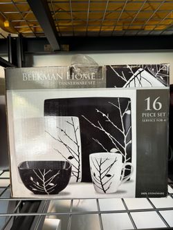 Dinnerware Set