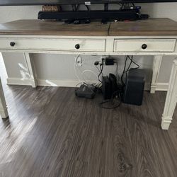 Computer Desk And Matching Dresser 