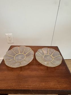 Pair Natural Shell Decorative Plates Gold Trim 6.5" & 5.5" Tabletop Decor