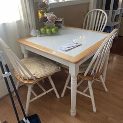 White Chair Table And Heights 