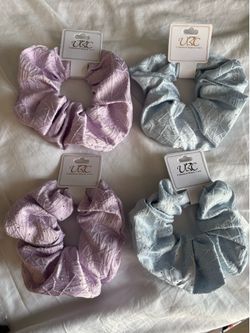 Big scrunchies