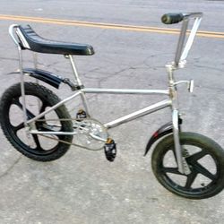 DiRT KRATE BMX STiNKRAY Stingray w OGK Rear Rim w RETRO RALLY Banana Seat WTF for Sale in Los Angeles CA OfferUp