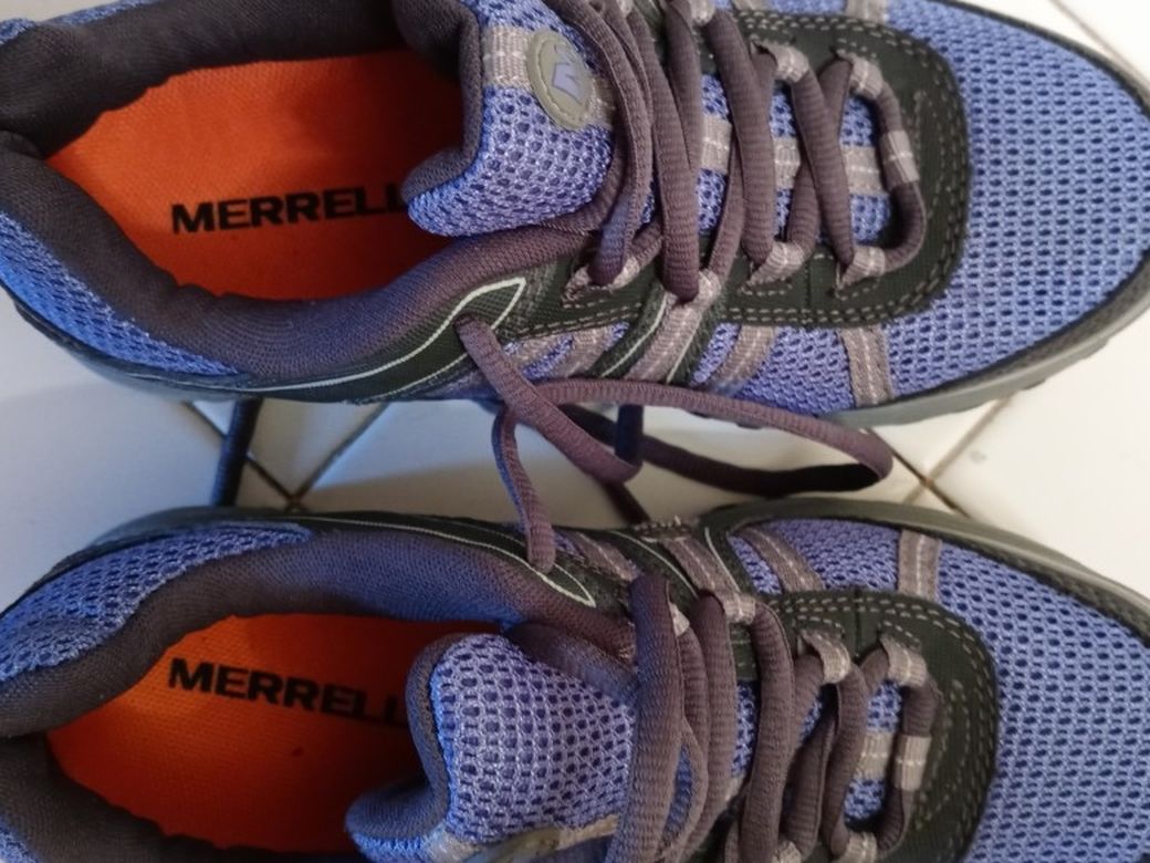 New Sneakers Size 6 1/2