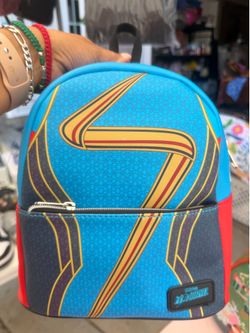 Lounge fly Avengers