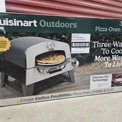 Cuisinart 3-in-1 Pizza Oven, Griddle, and Grill