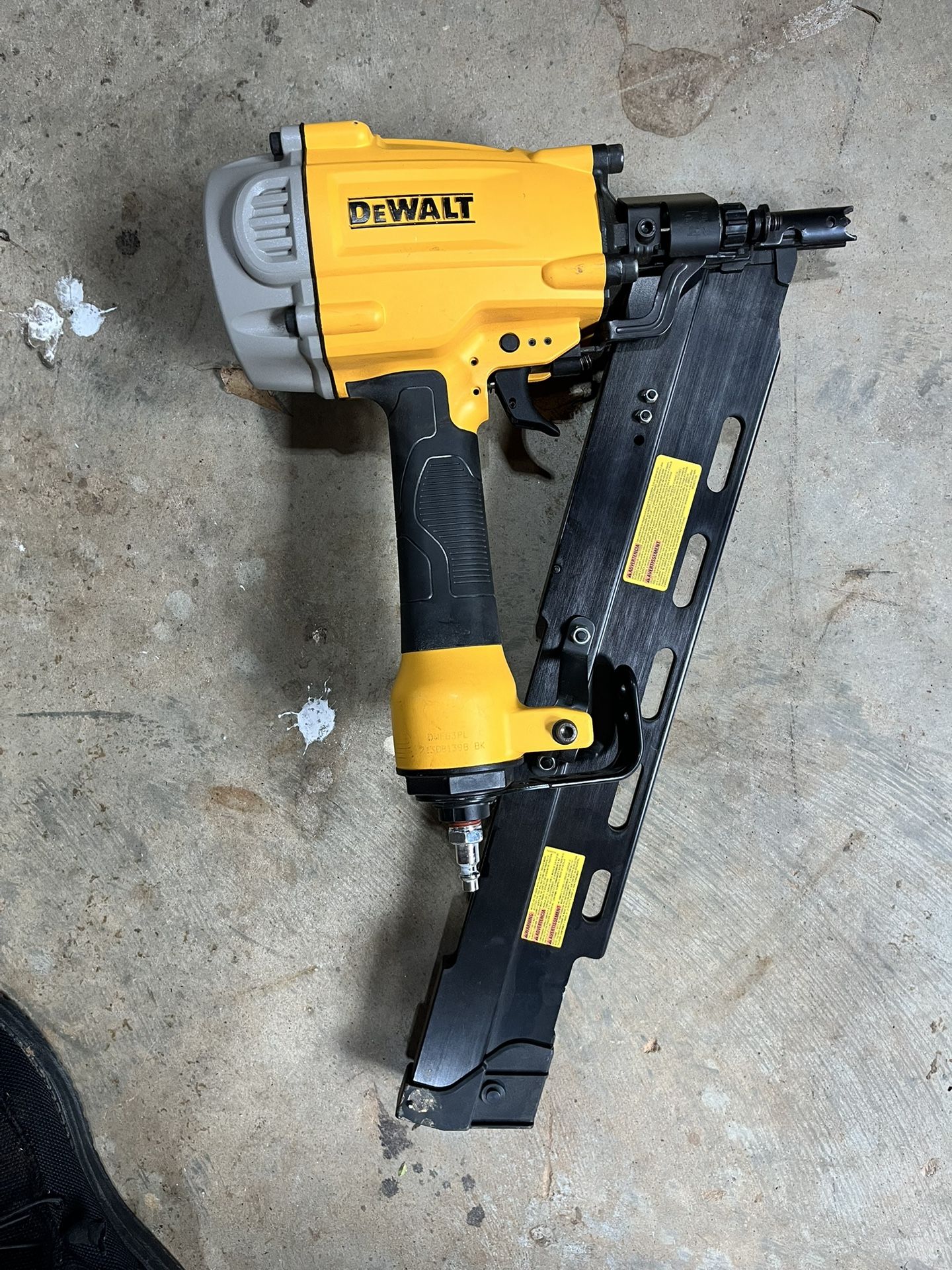 Dewalt 21 Degree 3 1/4” Framing Nailer