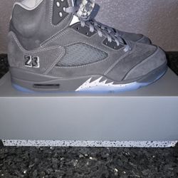 Air Jordan 5 Retro Wolf Grey Size 9, 11