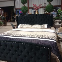 Queen , King and CA King Bed With Mattresses