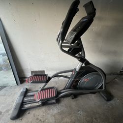 Proform Elliptical Machine 