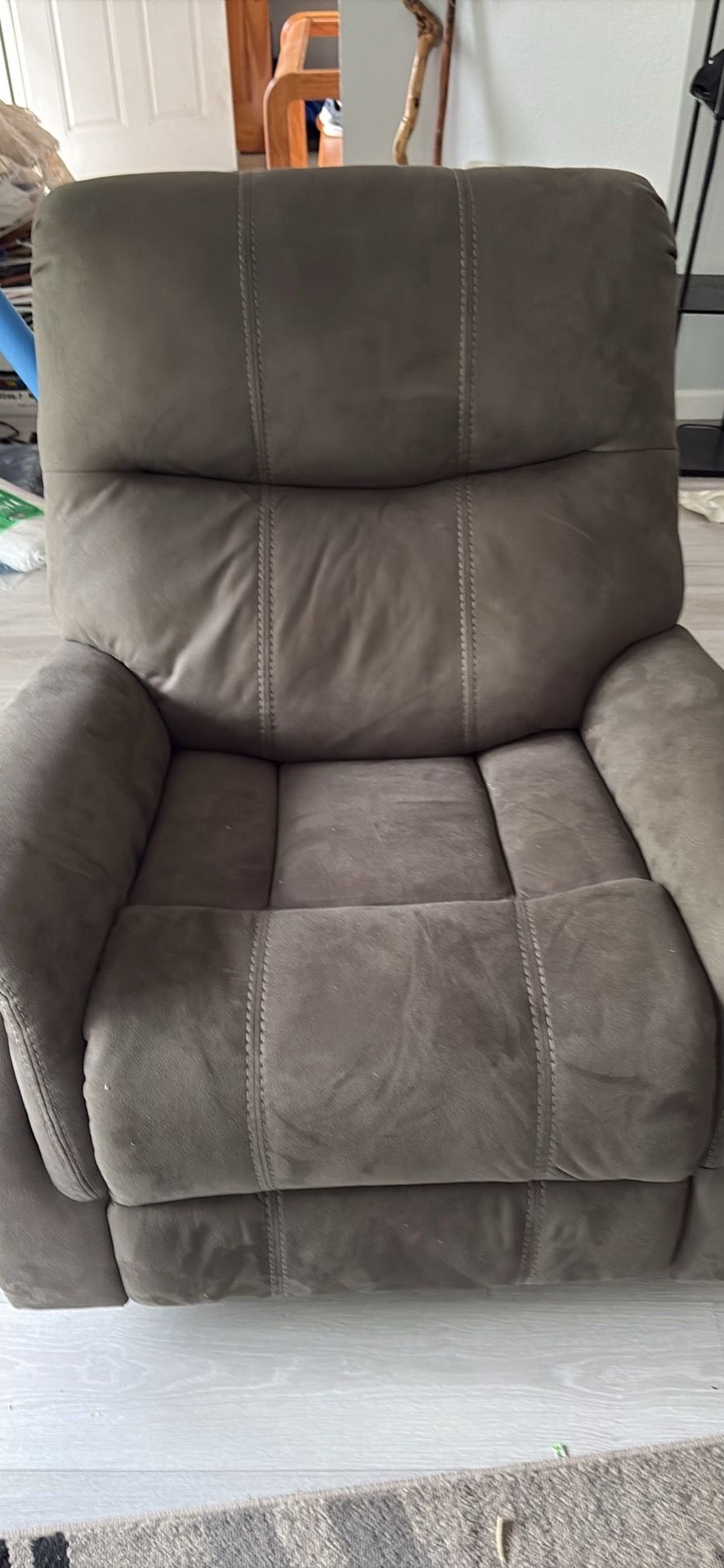 Electric recliner