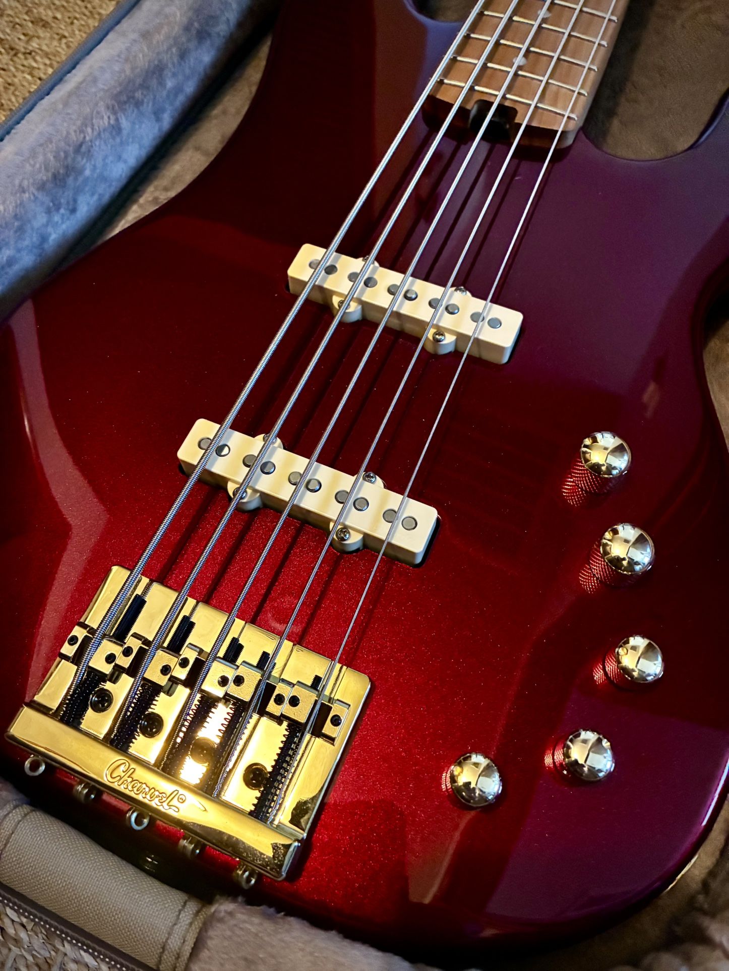 Charvel San Dimas 5 String Bass