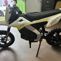 Kids Electric 24v Motorcycle